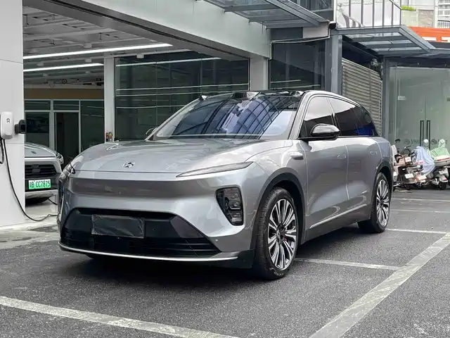 2024 Nio ES8