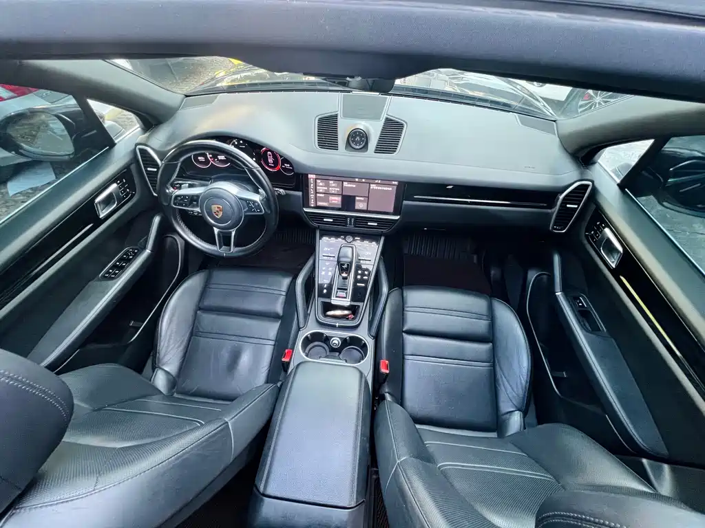 Porsche Cayenne — миниатюра 19