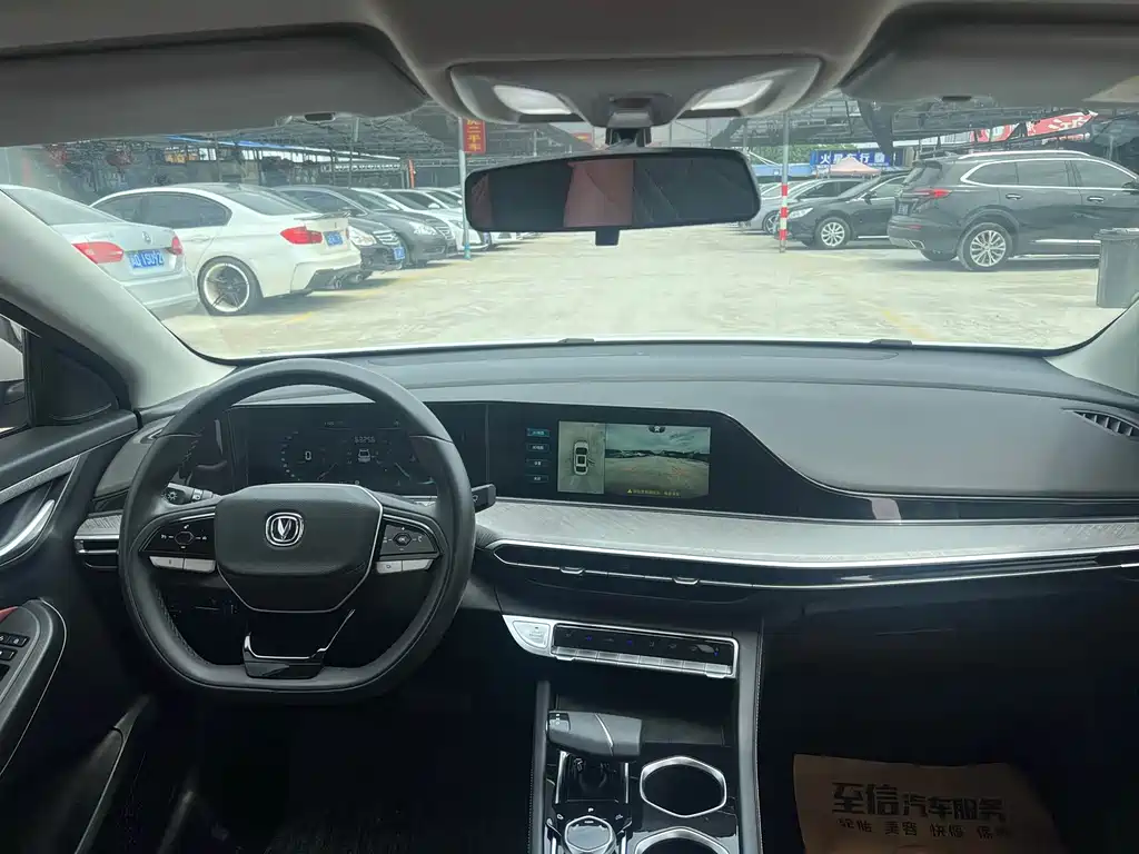 Changan Eado — миниатюра 4