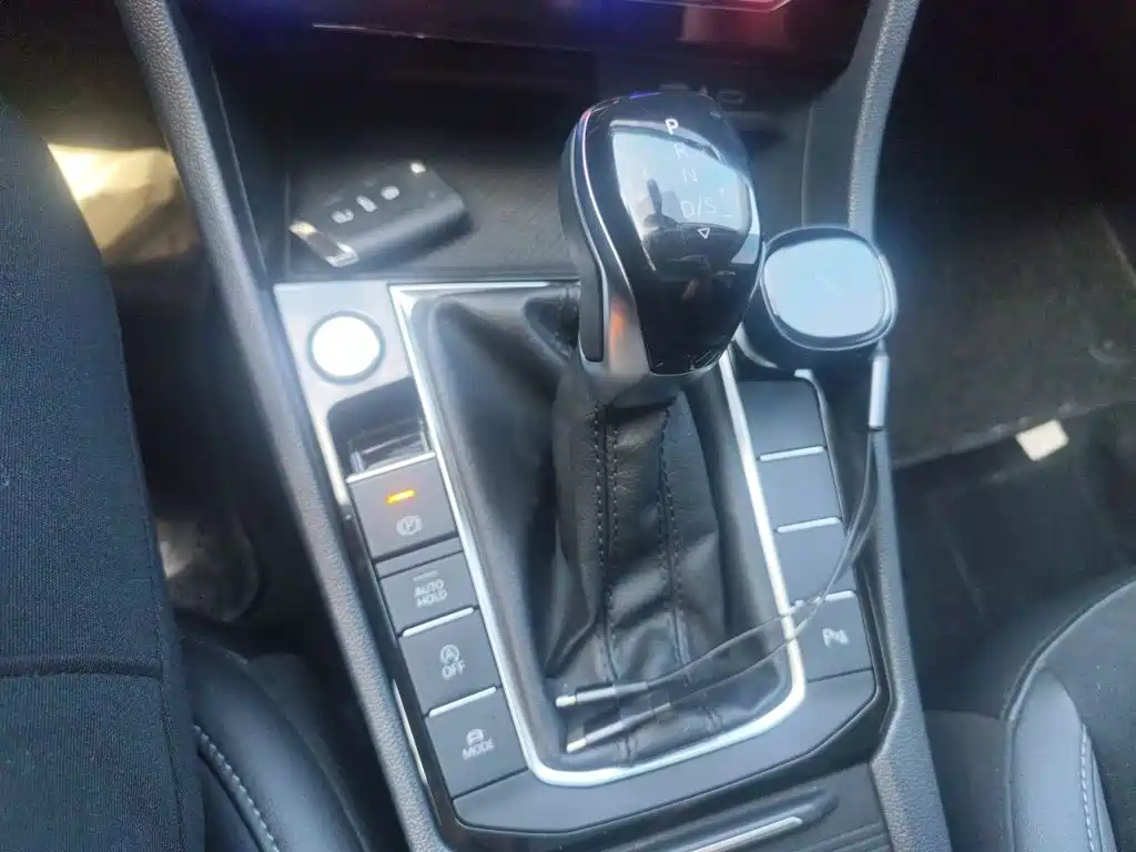 Volkswagen Sagitar — миниатюра 7