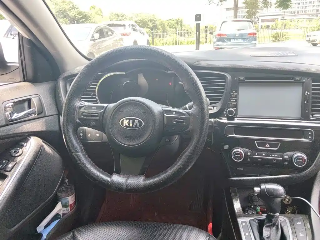Kia K5 — миниатюра 3
