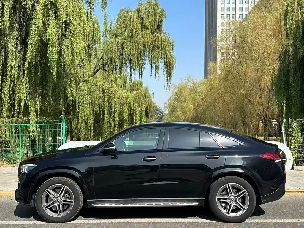 Mercedes-Benz GLE Coupe — миниатюра 4