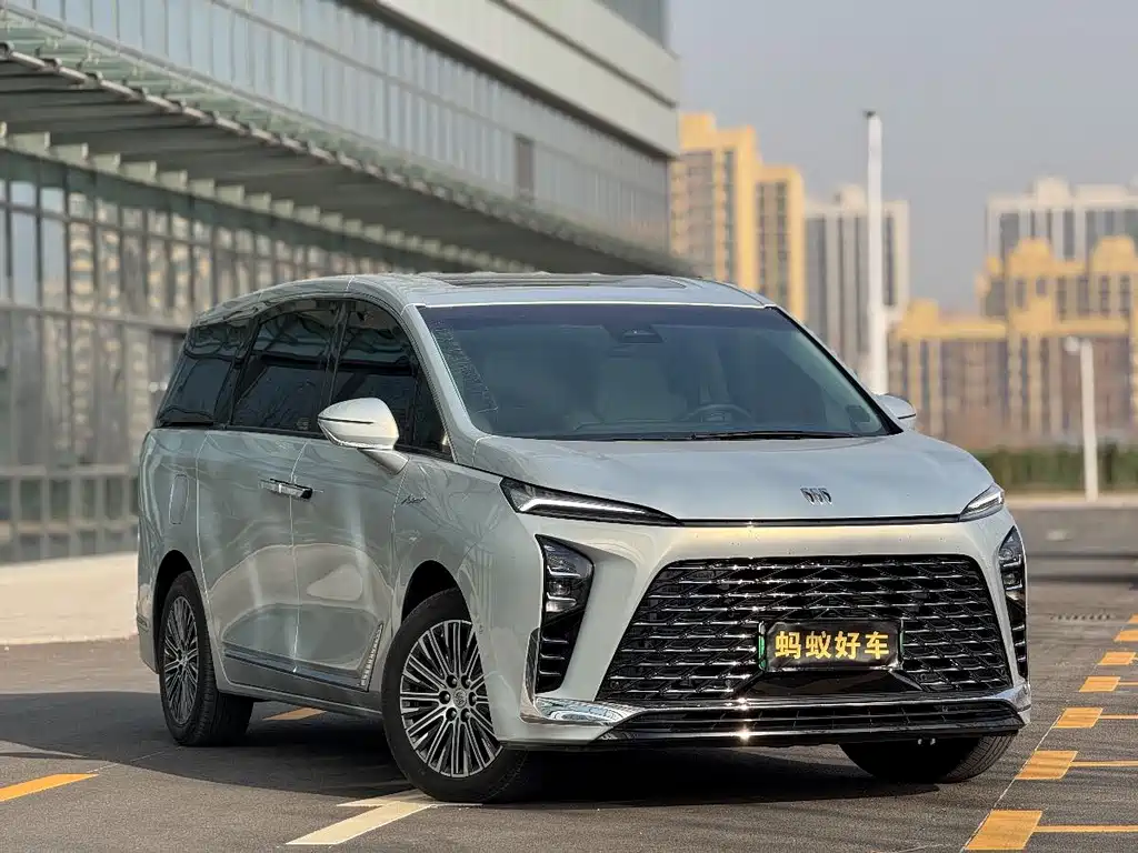 BUICK GL8 NEW ENERGY