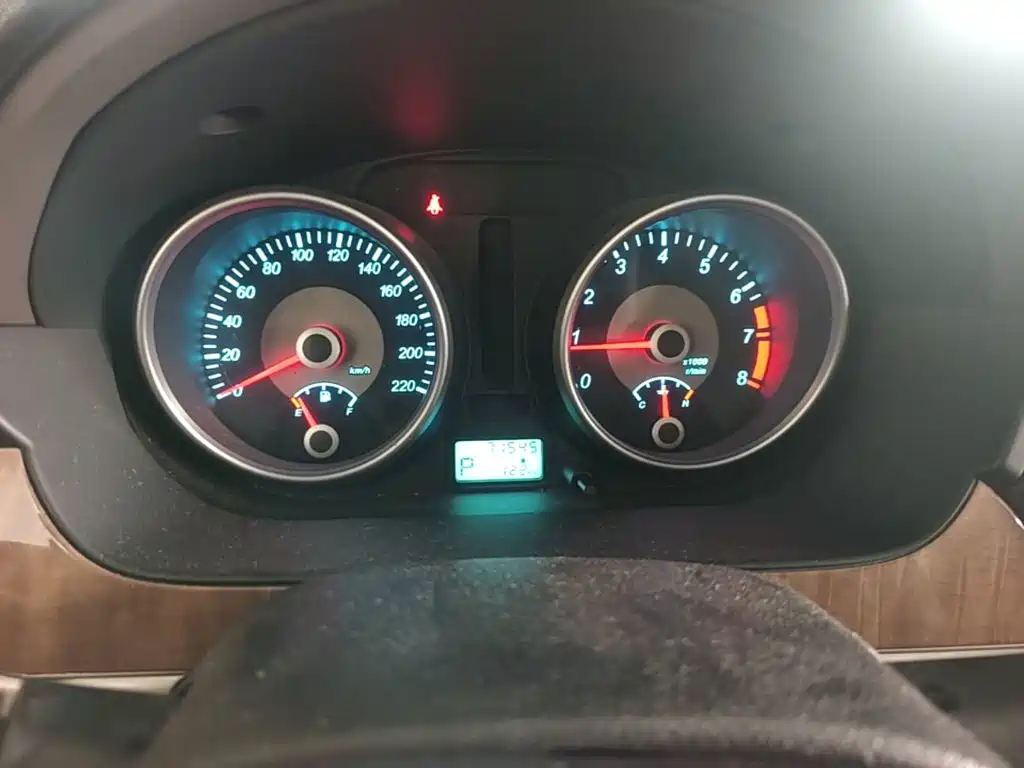 Buick Excelle — миниатюра 12