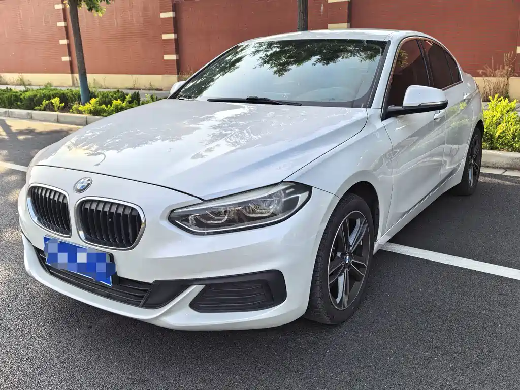 BMW 1 Series 2020
