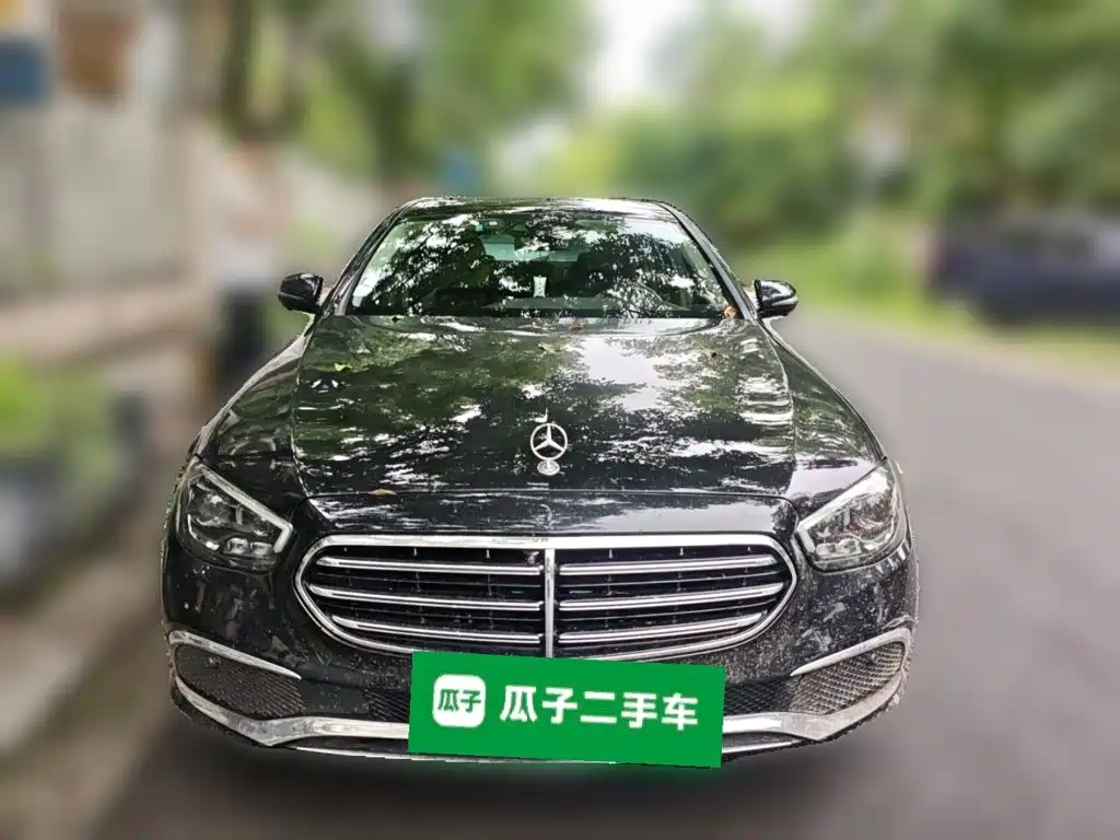 Mercedes-Benz E-Class — миниатюра 2