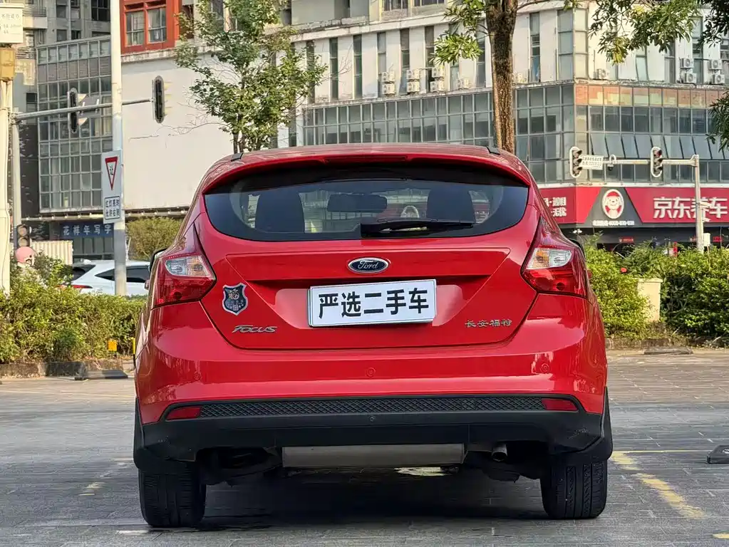 Ford Focus — миниатюра 8