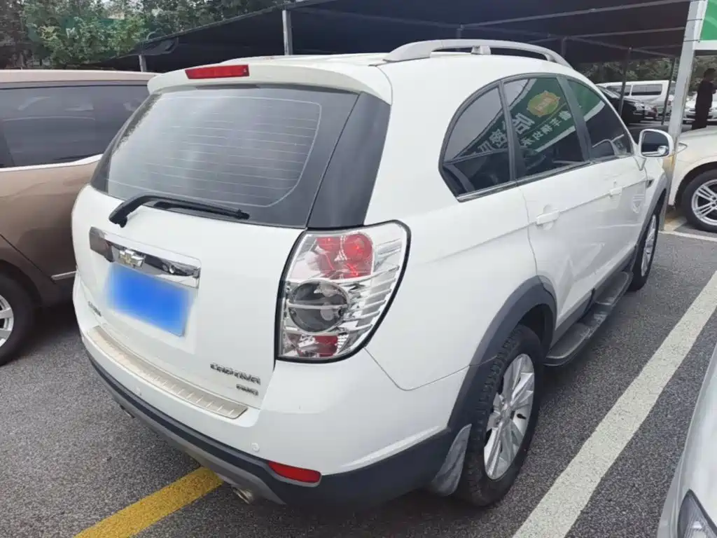 Chevrolet Captiva — миниатюра 7