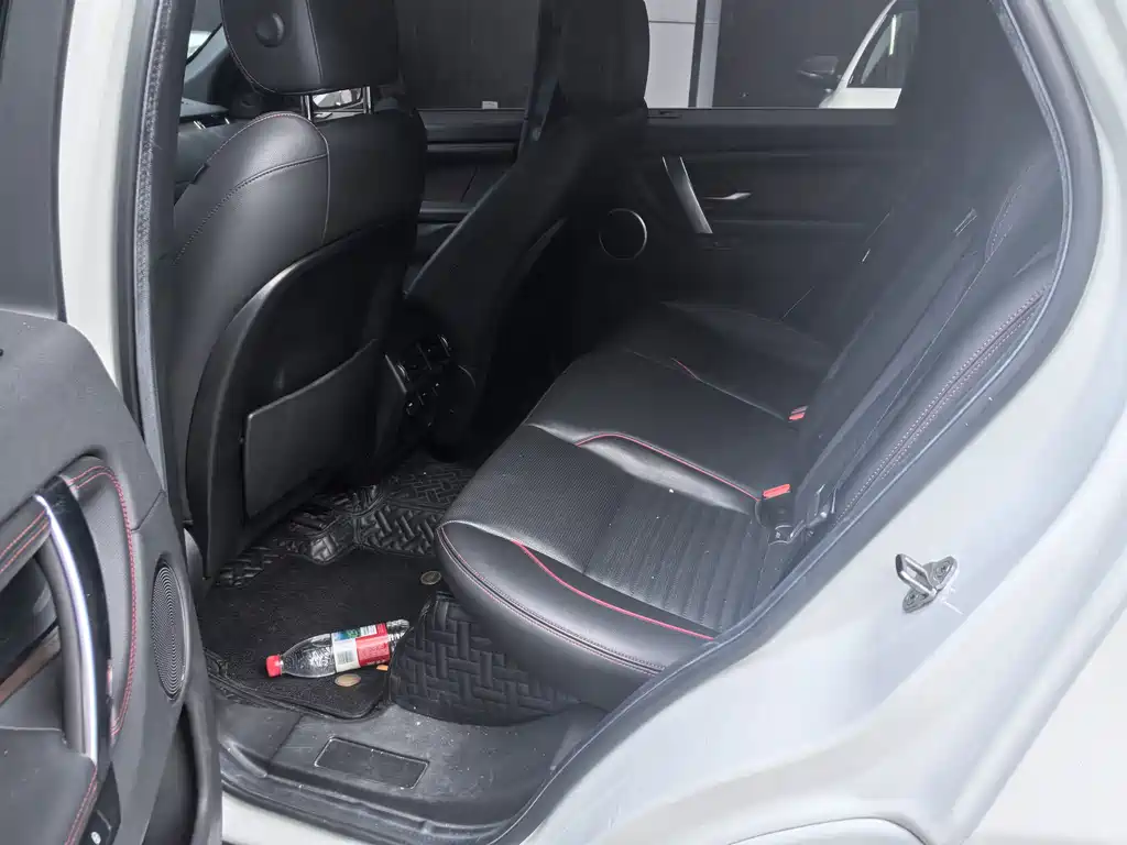 Land Rover Discovery Sport — миниатюра 4