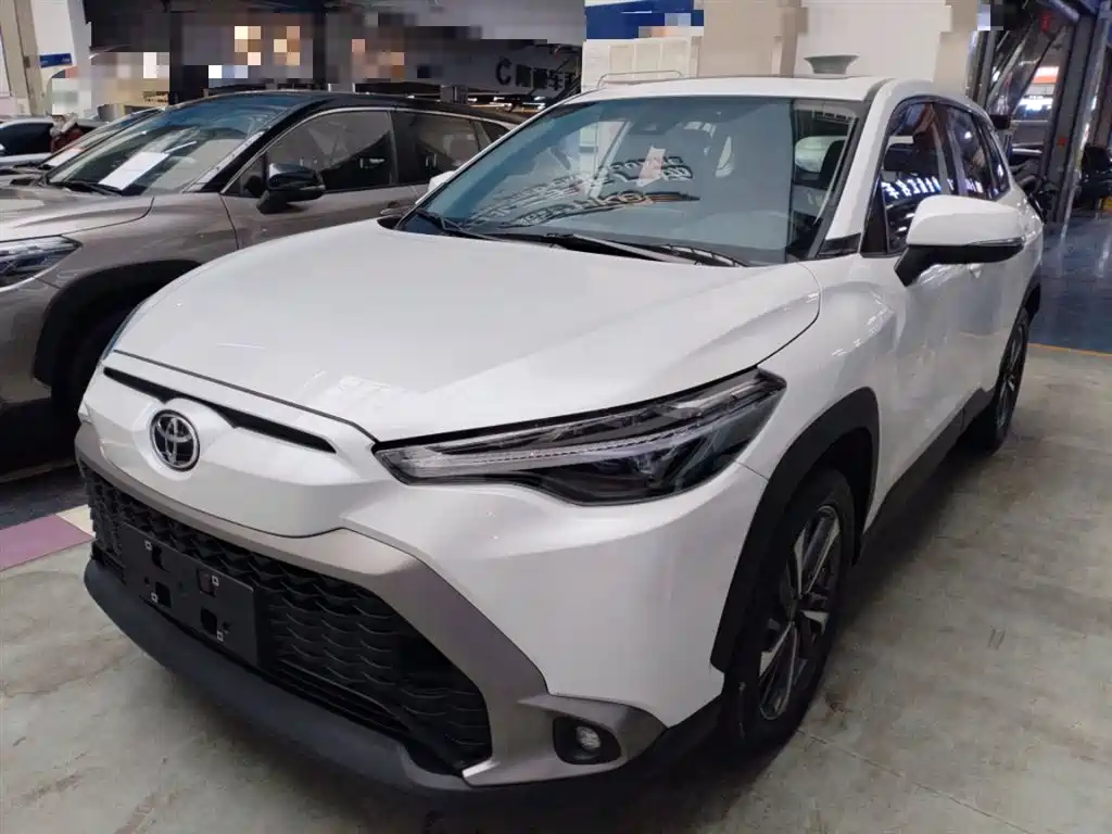 Toyota Frontlander 2022