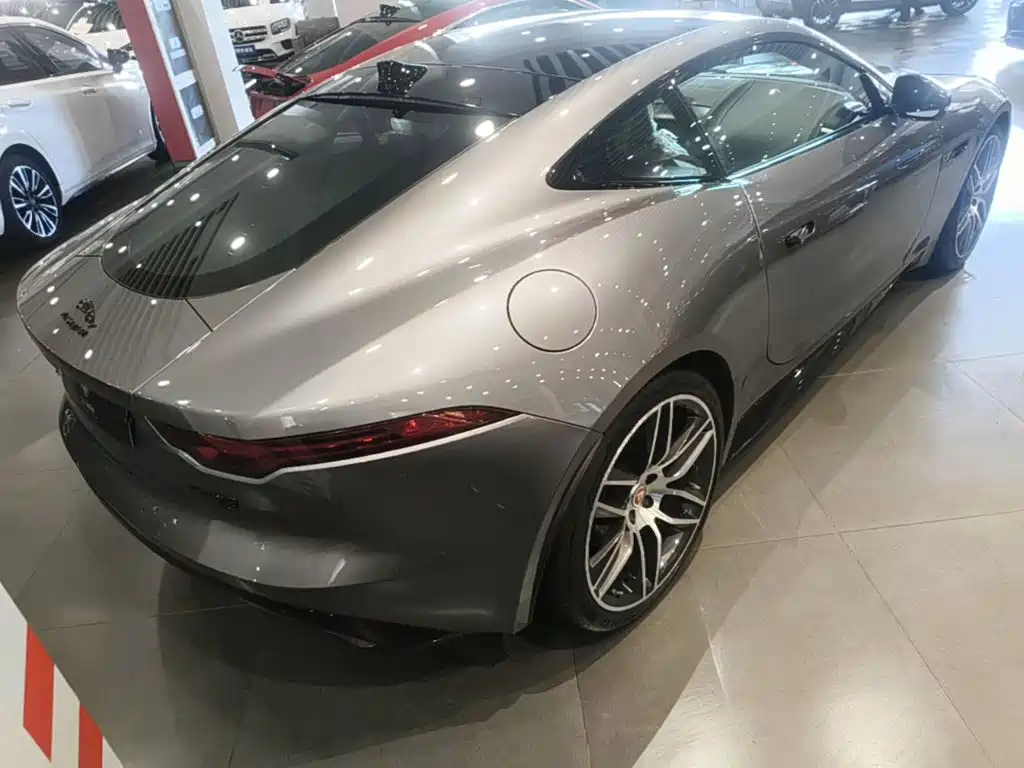 Jaguar F-Type 2021 P380 R-Dynamic