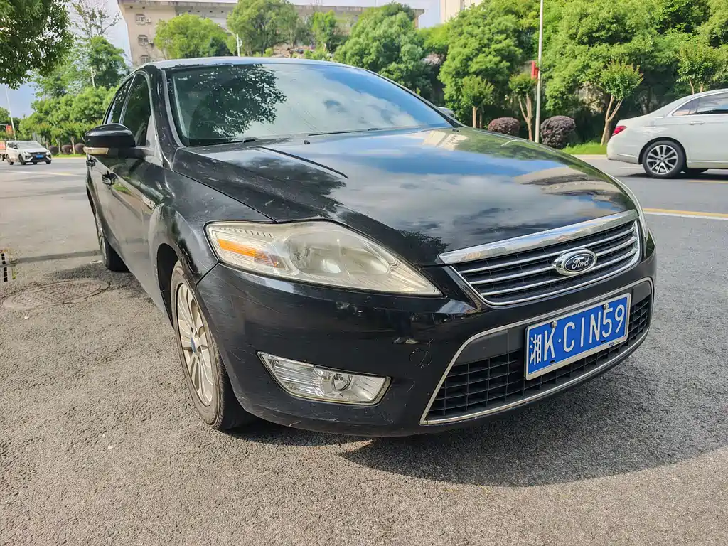 Ford Mondeo Zhisheng — миниатюра 3