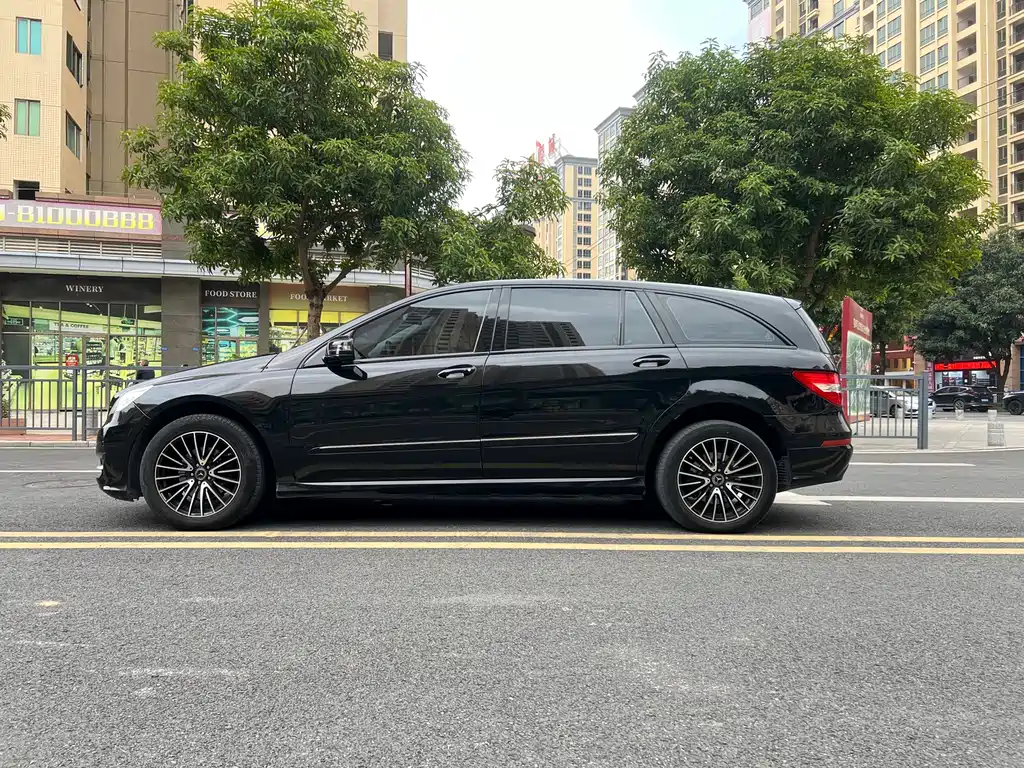 MERCEDES-BENZ R CLASS