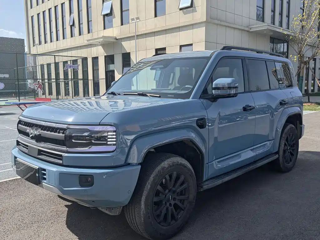 Fang Cheng Bao Leopard 5 2025