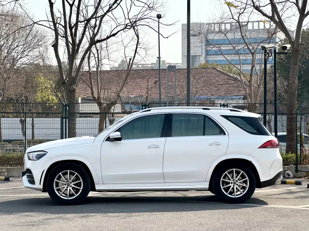 MERCEDES-BENZ GLE