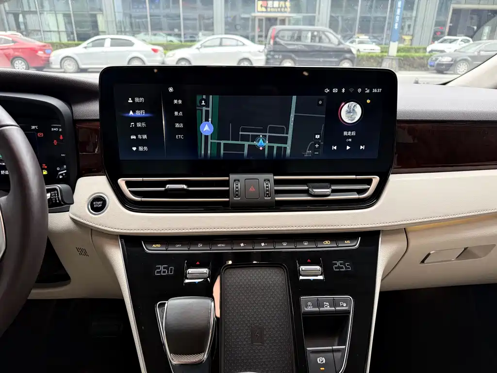 Hongqi Hongqi HQ9 — миниатюра 17