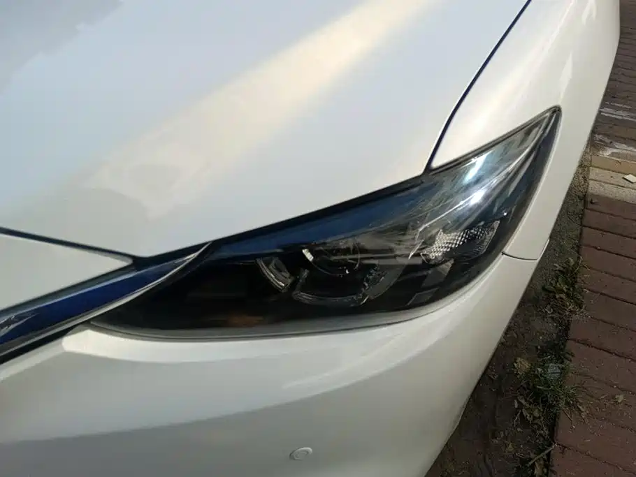 Mazda Atenza — миниатюра 5
