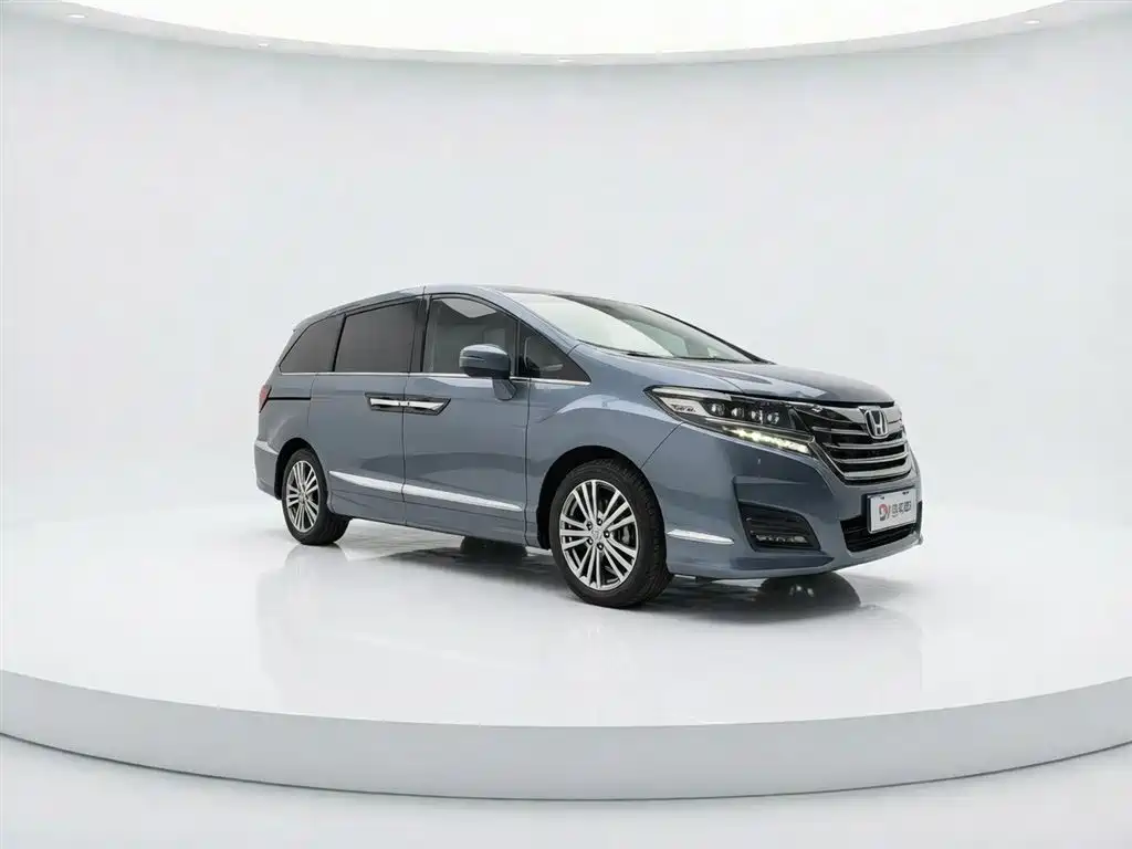 Honda Elysion 2016 2.4L