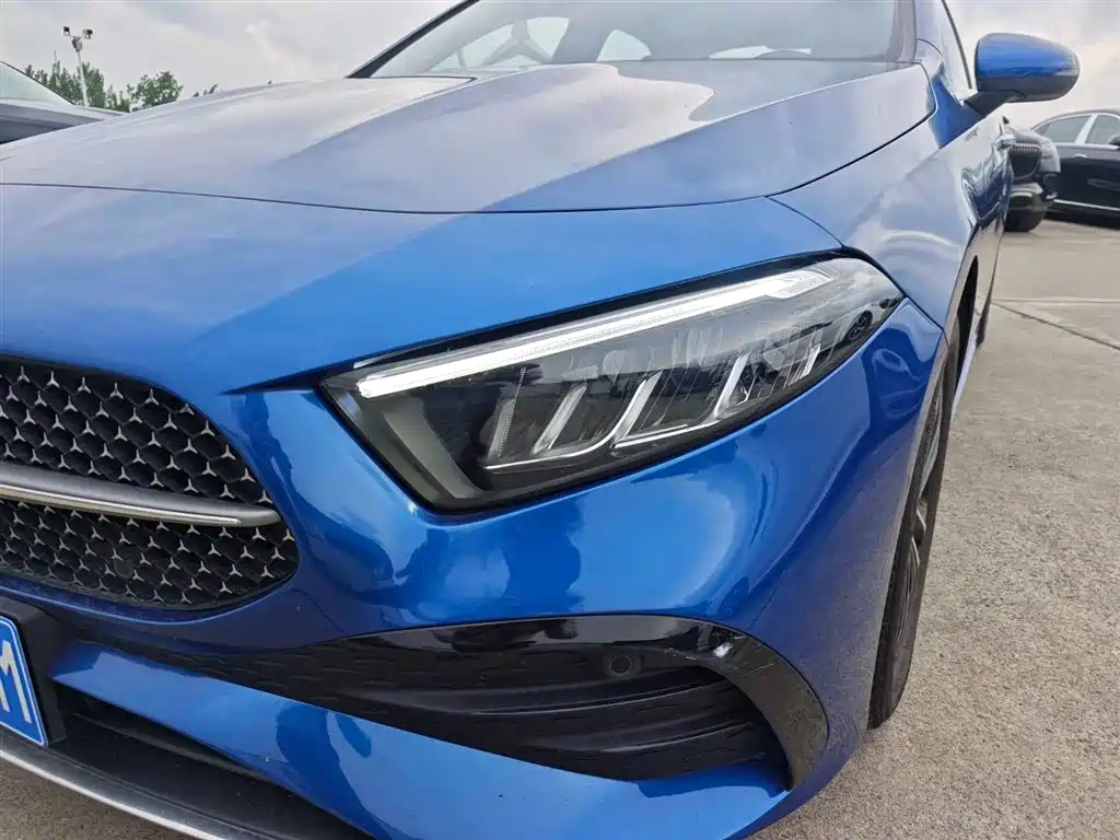 Mercedes-Benz A-Class A 2023 A 200 L