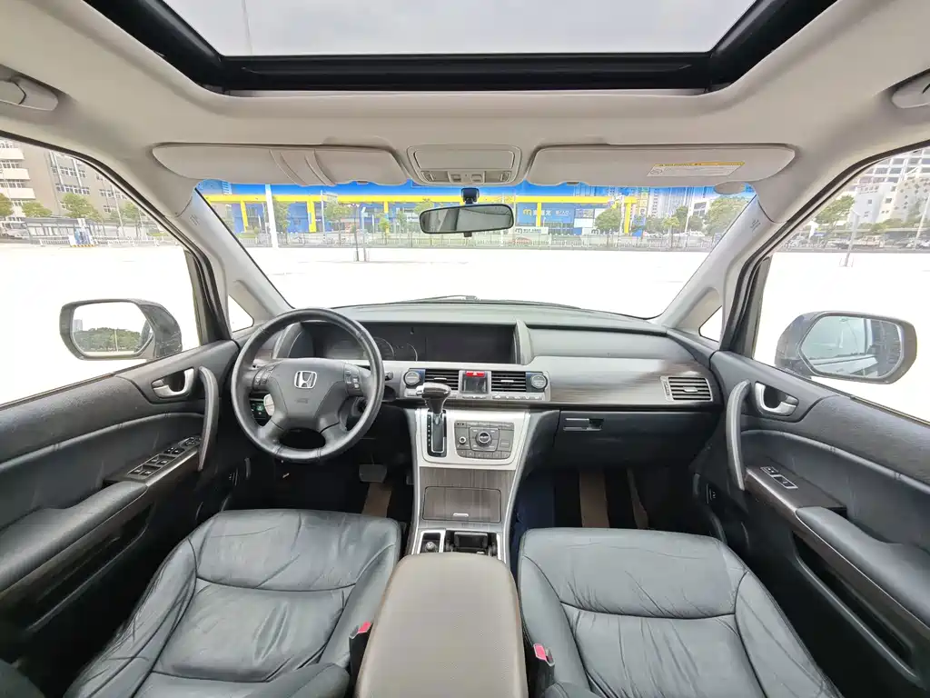 Honda Elysion — миниатюра 15