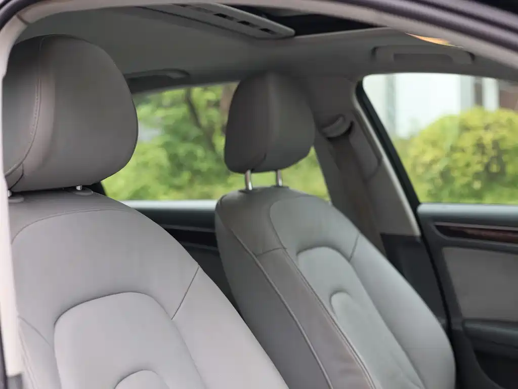 Audi A4L — миниатюра 26