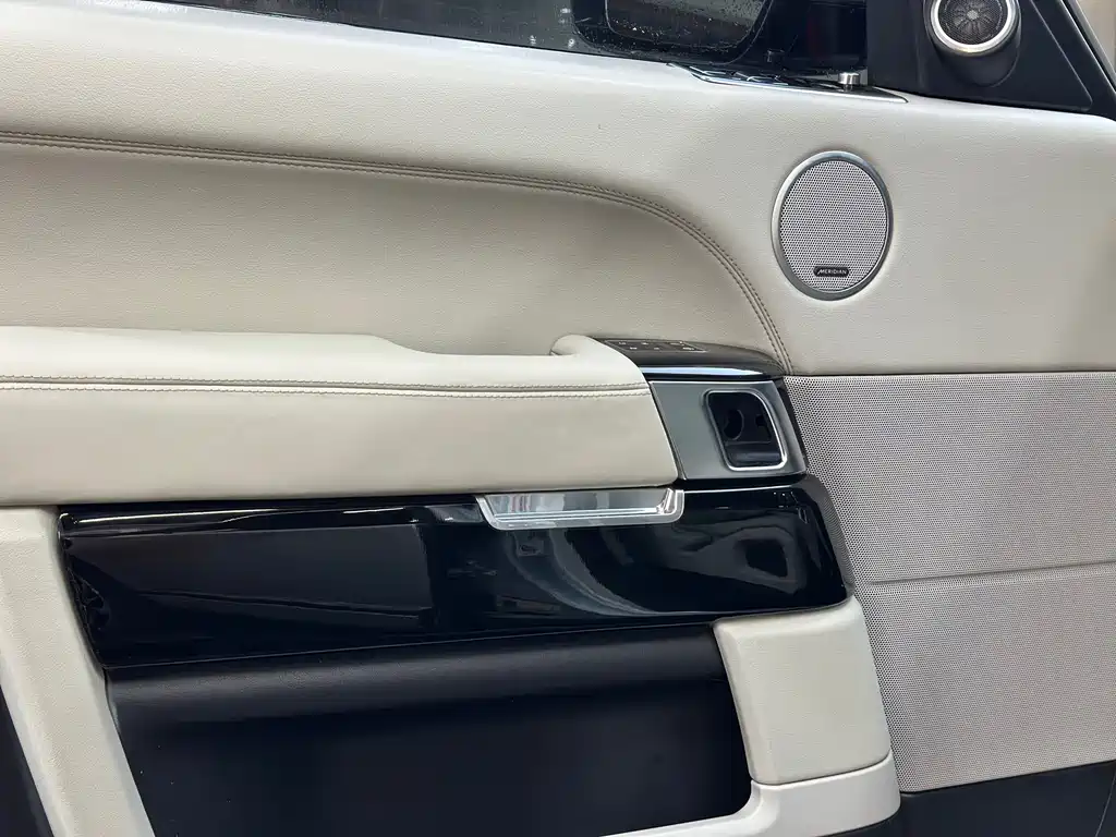 Land Rover Range Rover 2014 3.0T