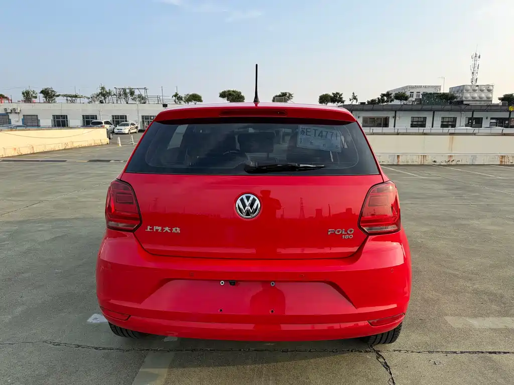 Volkswagen Polo — миниатюра 12