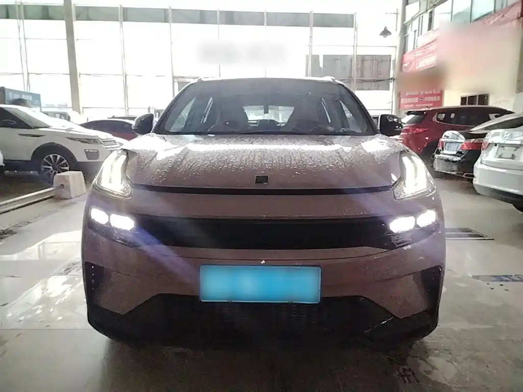 Lynk & Co 06 — миниатюра 3