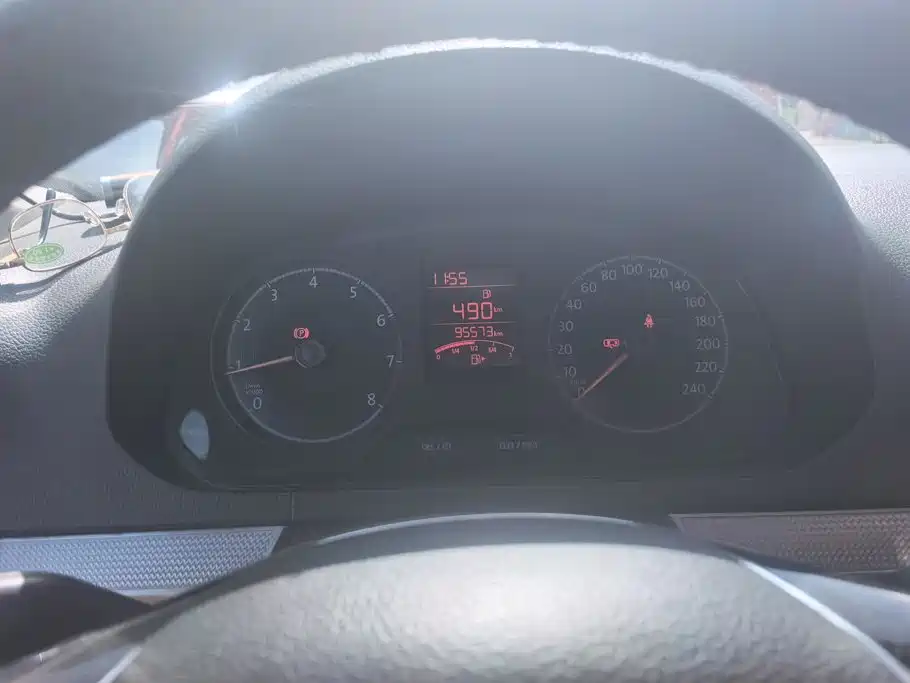 Volkswagen Jetta — миниатюра 14