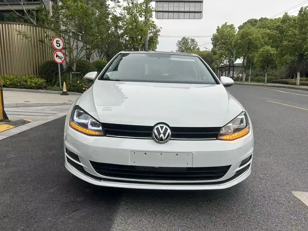 Volkswagen Golf 2015