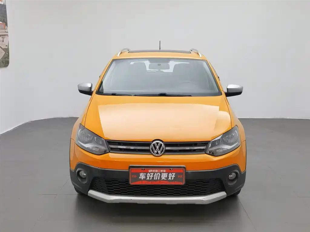 Volkswagen Polo 2012 1.6L Cross Polo AT
