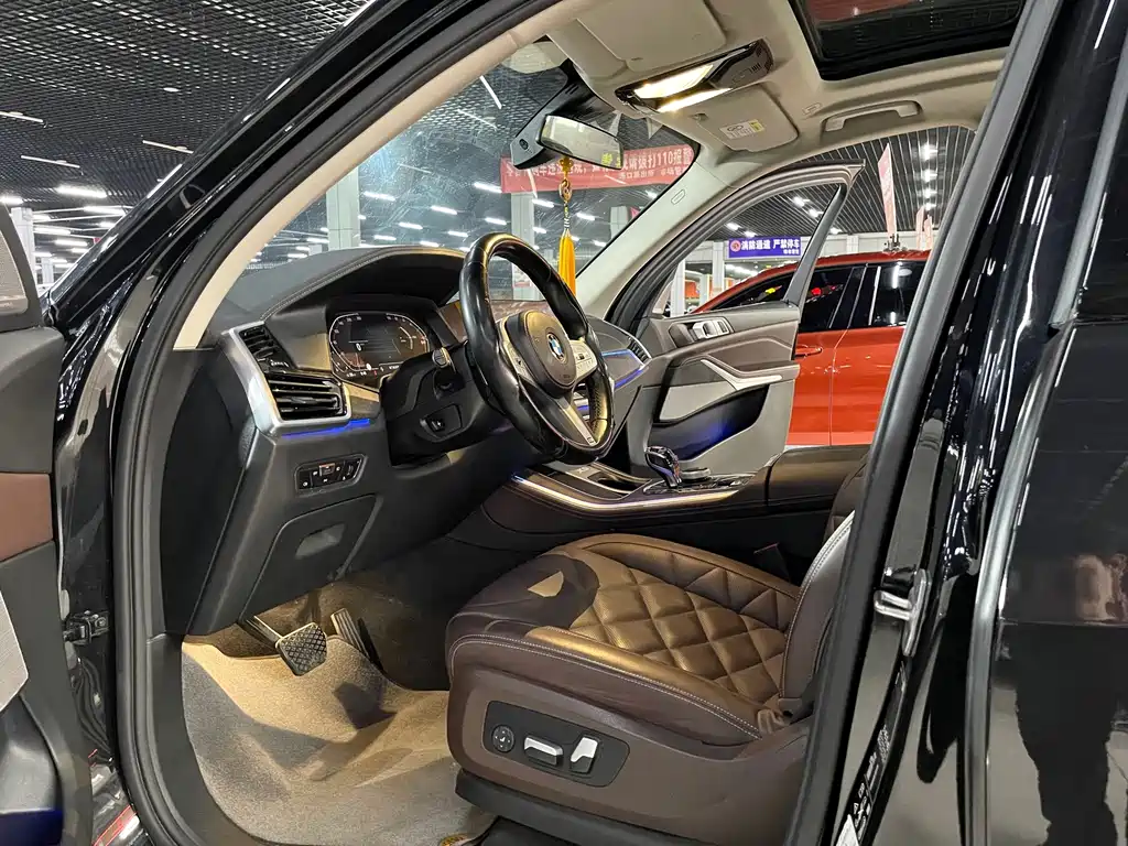 BMW X5 — миниатюра 8
