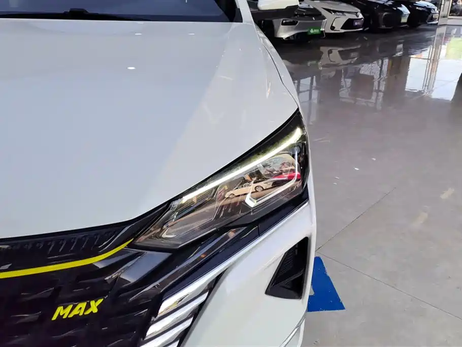 Dongfeng Aeolus Yixuan Max MAX 2021