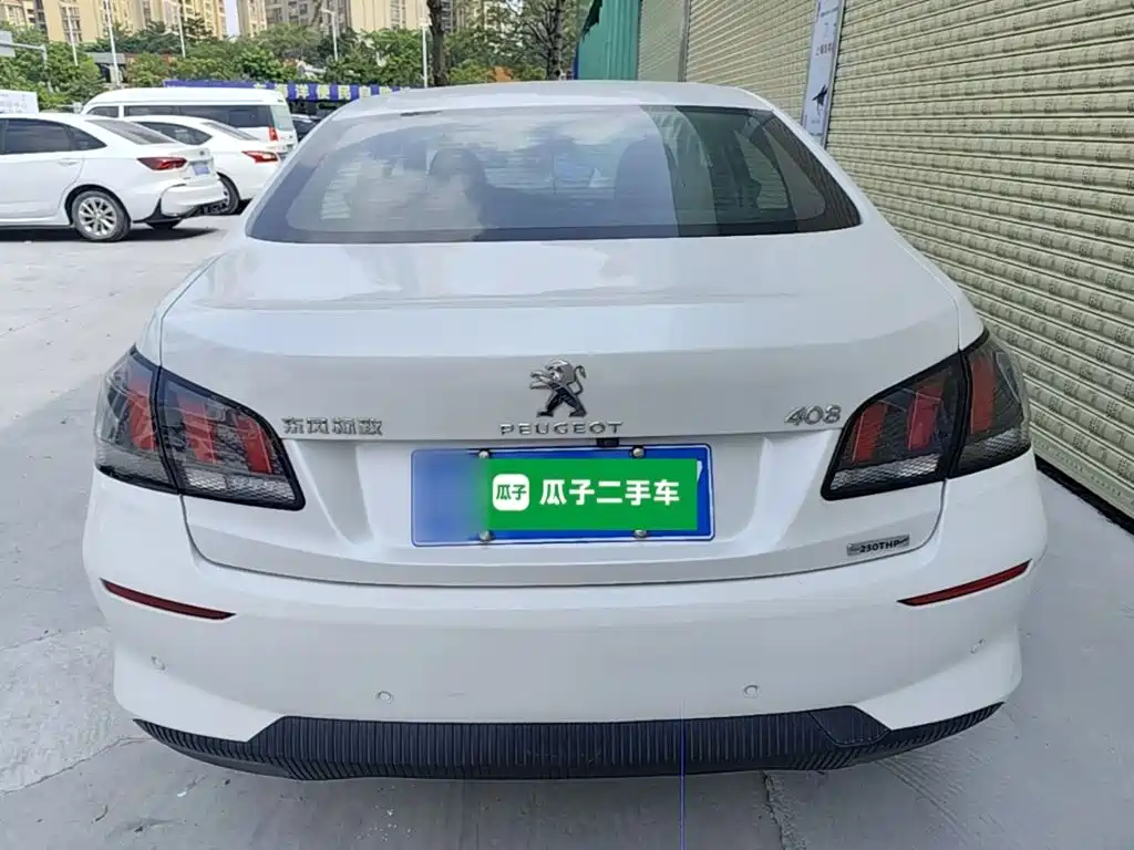 Peugeot 408 — миниатюра 6