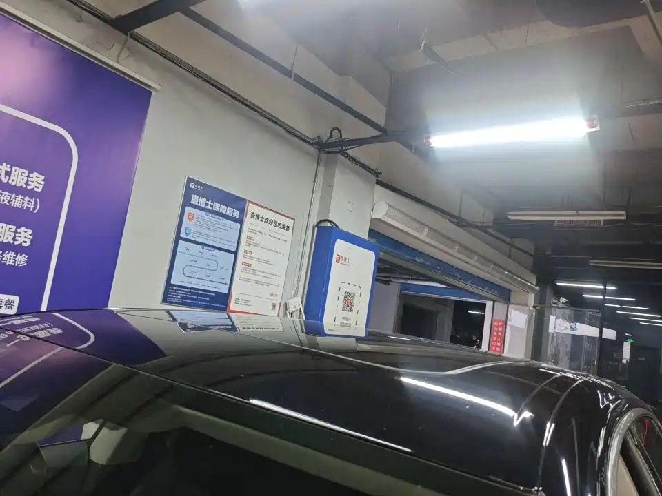 Audi Q8 — миниатюра 11