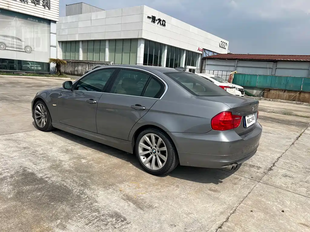 BMW 3 Series — миниатюра 6