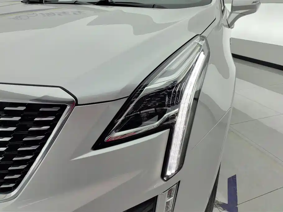 Cadillac XT5 2022 2.0T Luxury