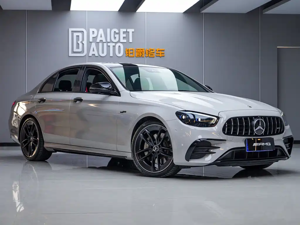 MERCEDES-BENZ E CLASS AMG