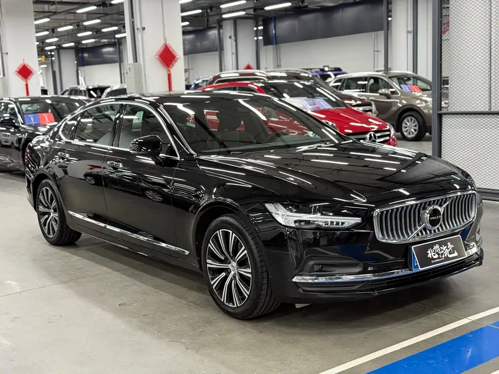 Volvo S90 2021 B5 Luxury