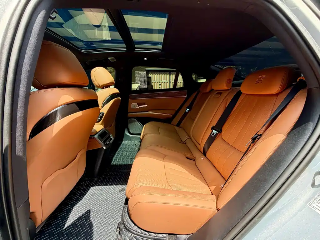 BYD Han L — миниатюра 8