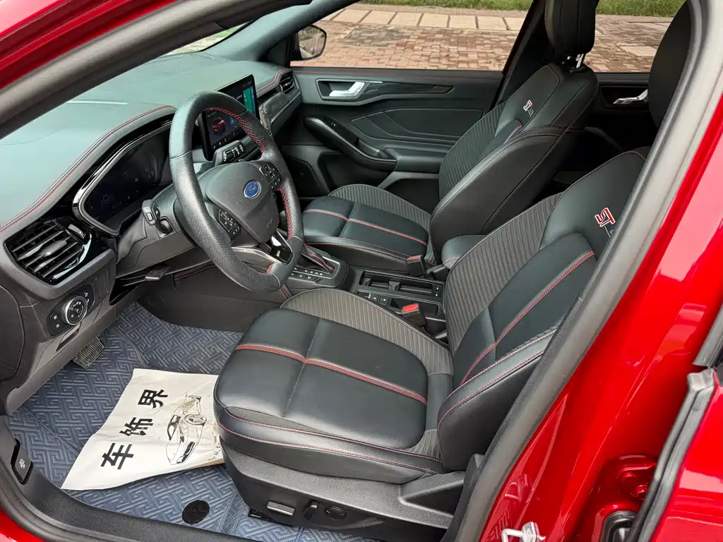 Ford Focus — миниатюра 12