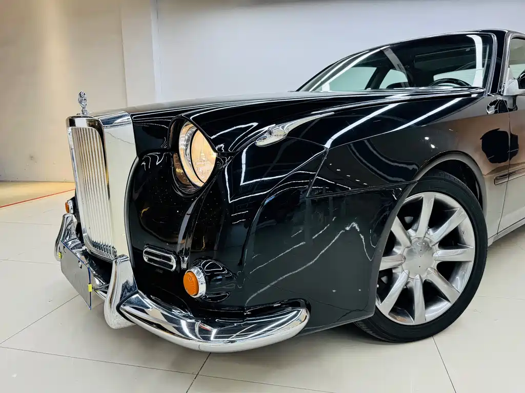 Mitsuoka Jia Lu — миниатюра 4