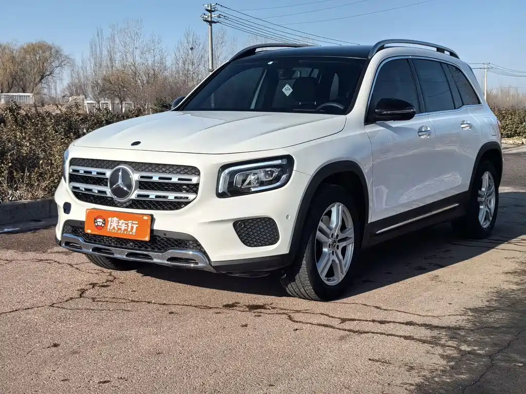 MERCEDES-BENZ GLB