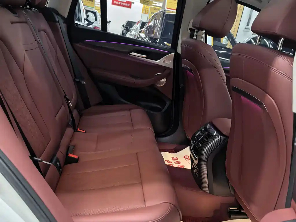 BMW X3 — миниатюра 12