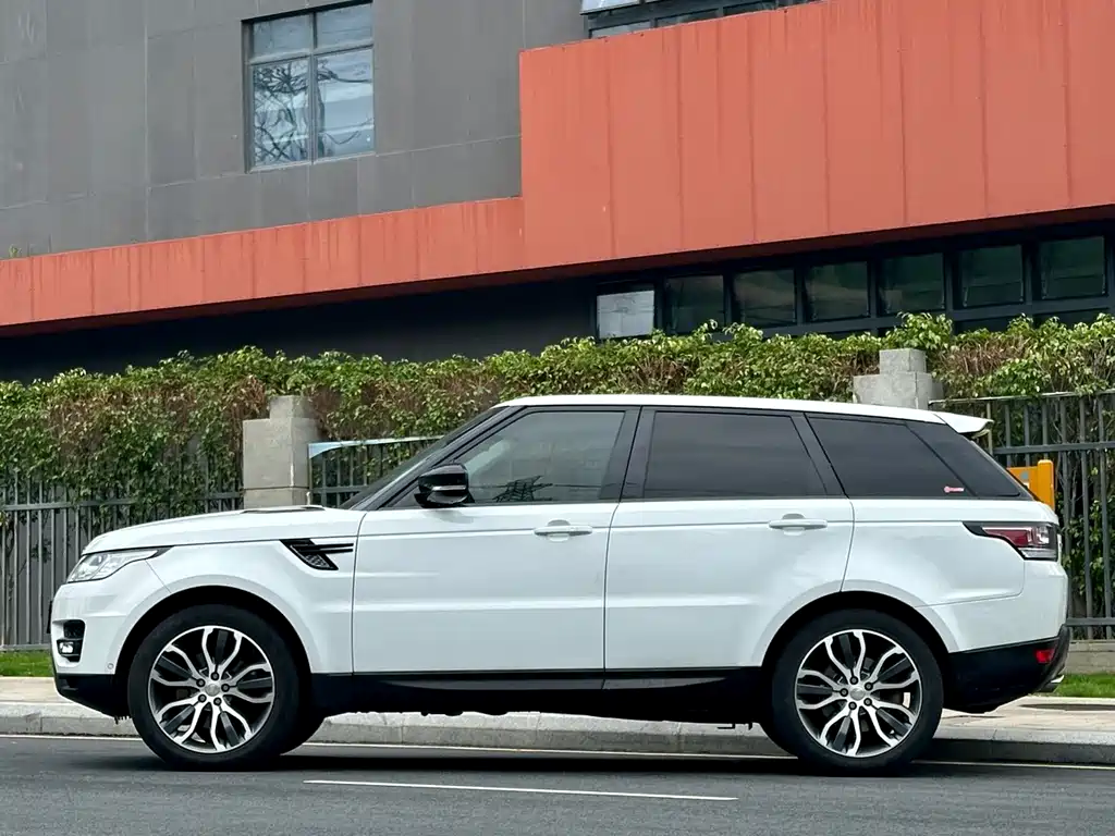 Land Rover Range Rover Sport 2014 3.0 SC V6 HSE DYNAMIC