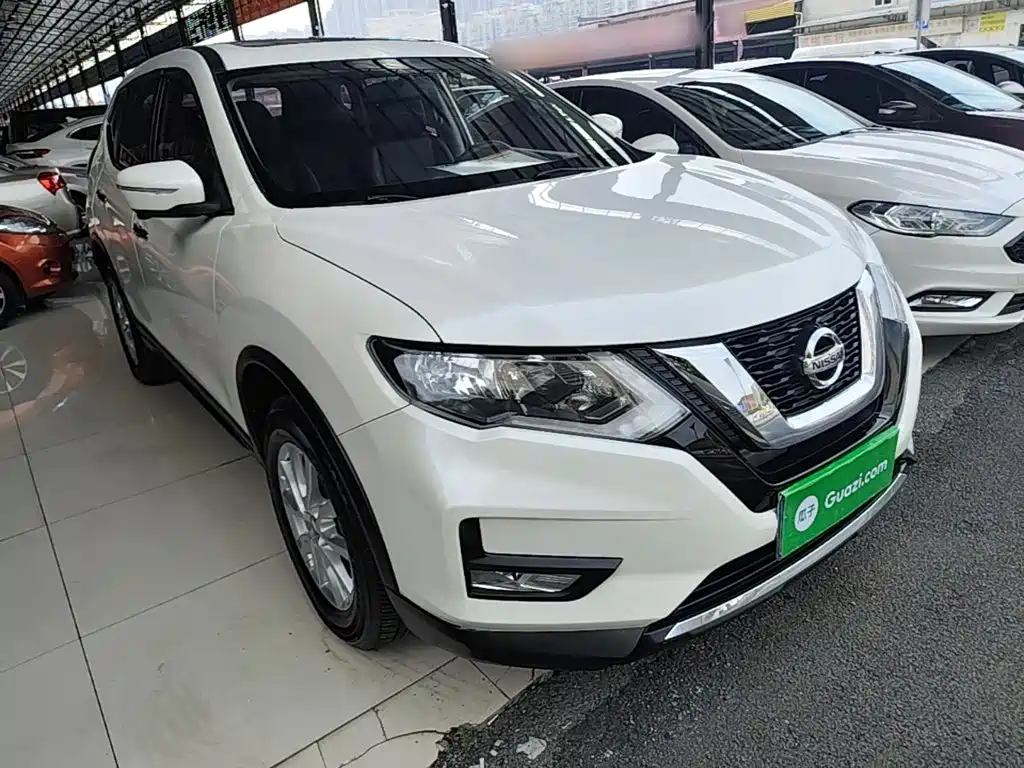 Nissan X-Trail — миниатюра 4