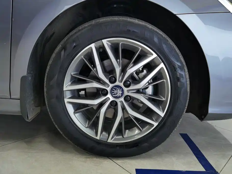 BYD Qin PLUS — миниатюра 6