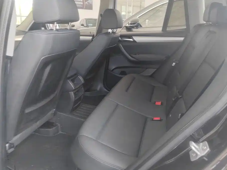 BMW X3 (Import) — миниатюра 11