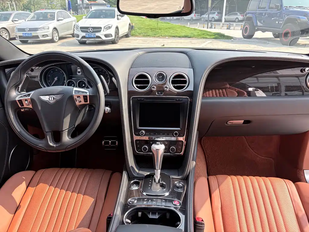 Bentley Continental — миниатюра 9