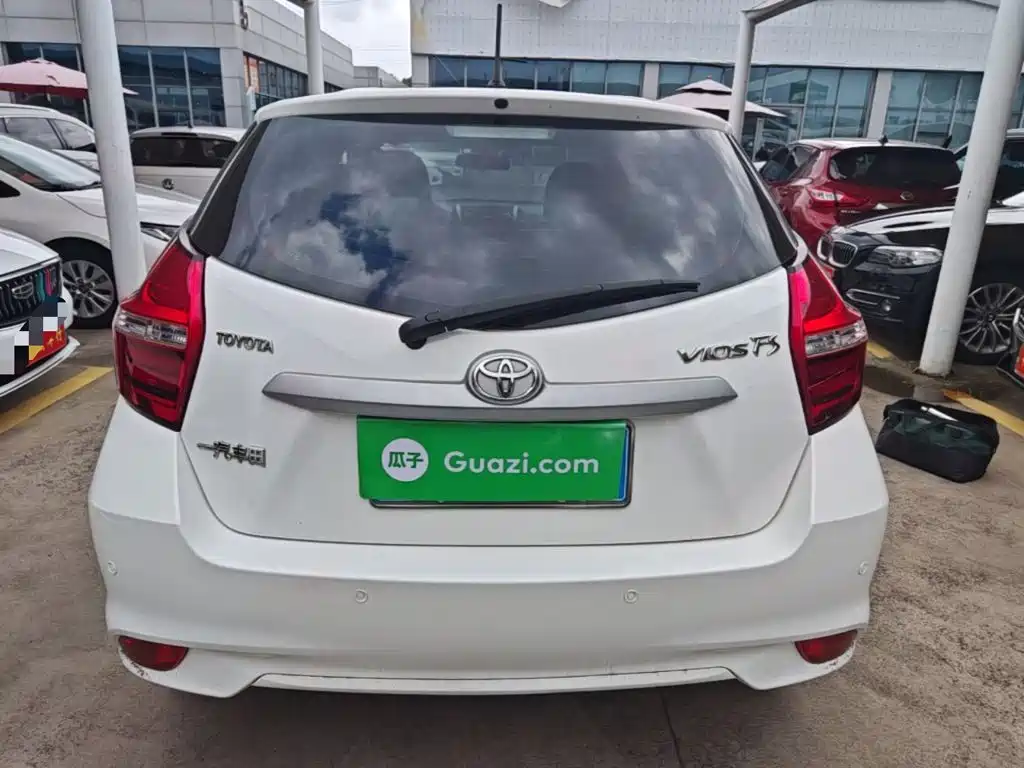 Toyota Vios FS — миниатюра 6